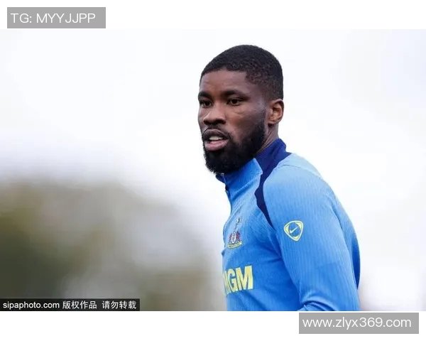 哈德斯联赛对决谢菲尔全力争胜展现球队实力与战术魅力